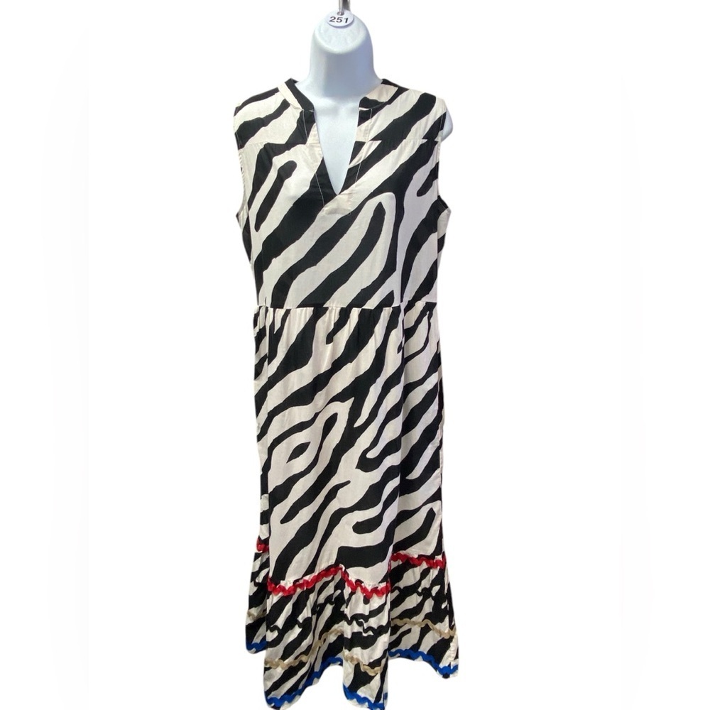 -V‎ Vilagallo Zebra Stripe Dress